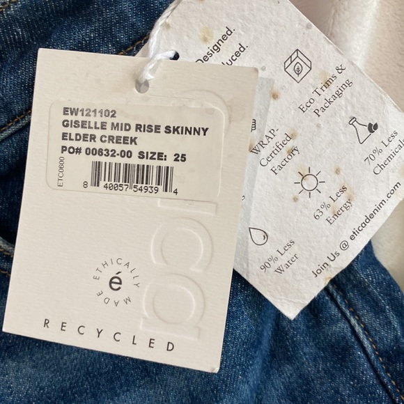 Brand new mid-rise skinny in a comfort stretch denim and slim ética jeans - Picture 3 of 3